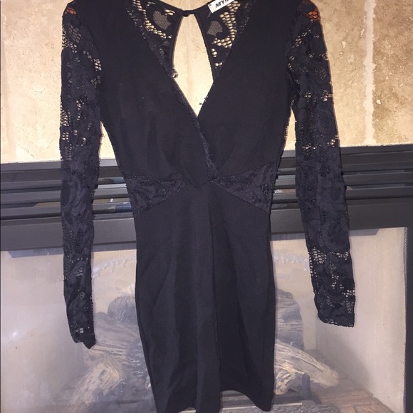 Little black dress - Picture 1 of 5